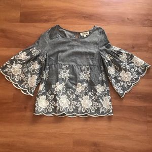 NWT Listicle Embroidered Top. Size Small